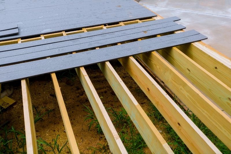Installation of a composite deck